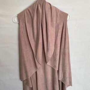 Sleeveless Shawl/Wrap